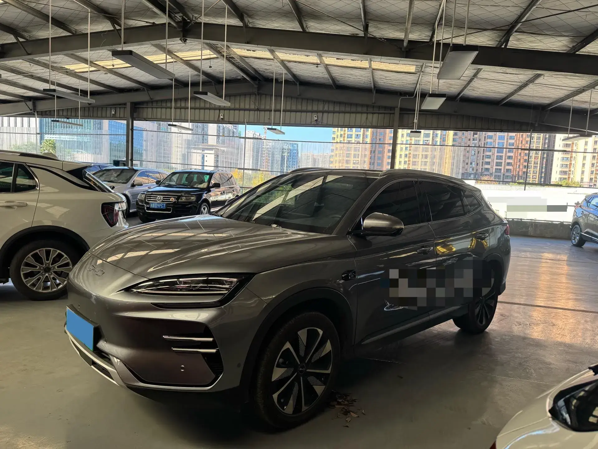2025 BYD SONG view 1