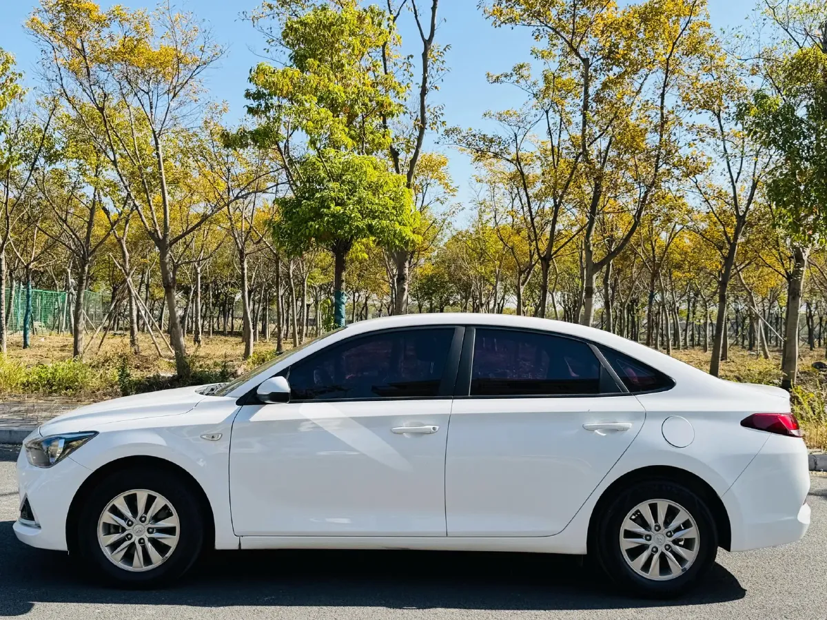 2020 Hyundai Celesta 1.6L 123HP L4 6AT,autocango,china used car exporter,china ev exporter,chinese used car exporter,chinese used ev exporter