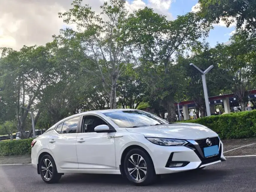 2023 NISSAN SYLPHY thumbnail 3