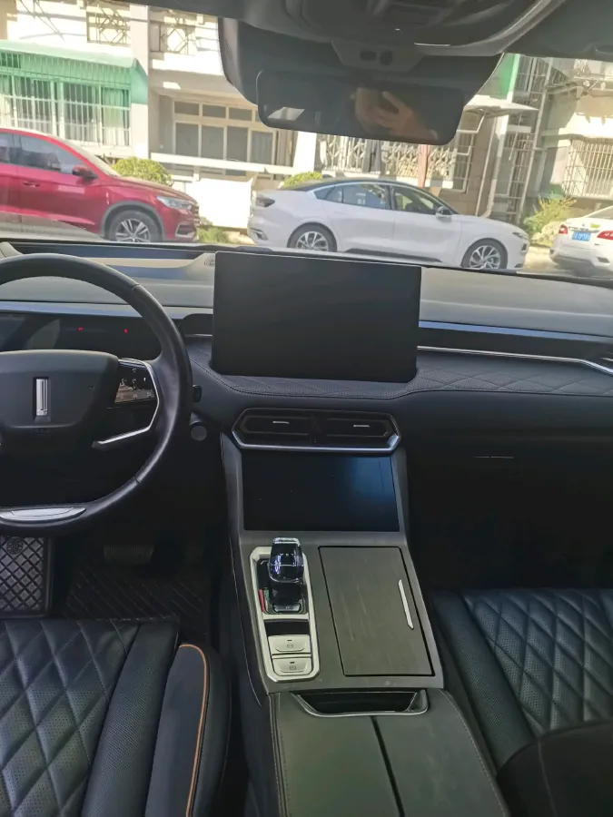 2022 WEY Latte DHT 1.5T 156HP L4 2DHT Hybrid,autocango,china used car exporter,china ev exporter,chinese used car exporter,chinese used ev exporter