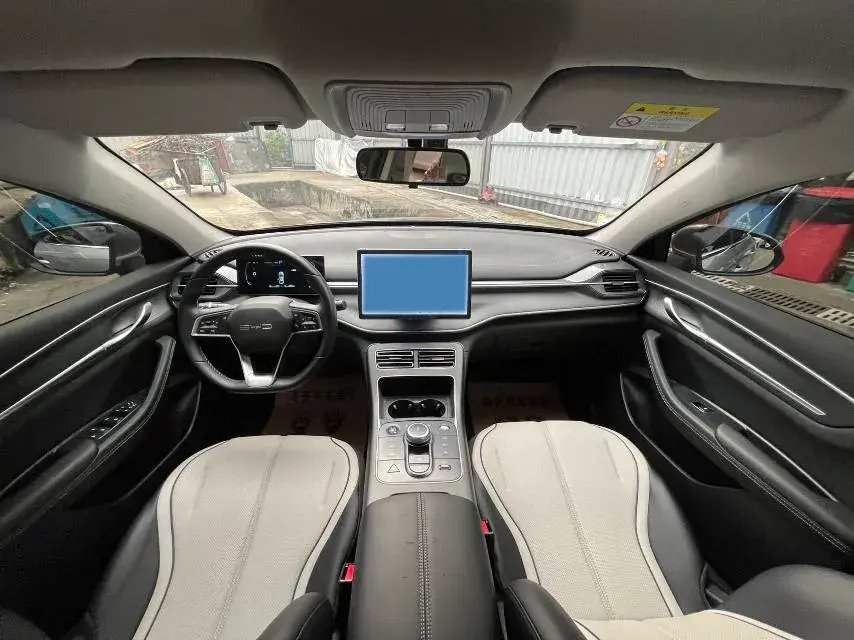 2024 BYD DESTROYER thumbnail 3