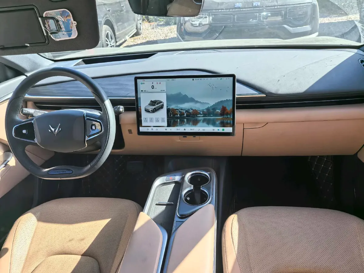 2024 ARCFOX αT5 BEV 79.2KWH,autocango,china used car exporter,china ev exporter,chinese used car exporter,chinese used ev exporter