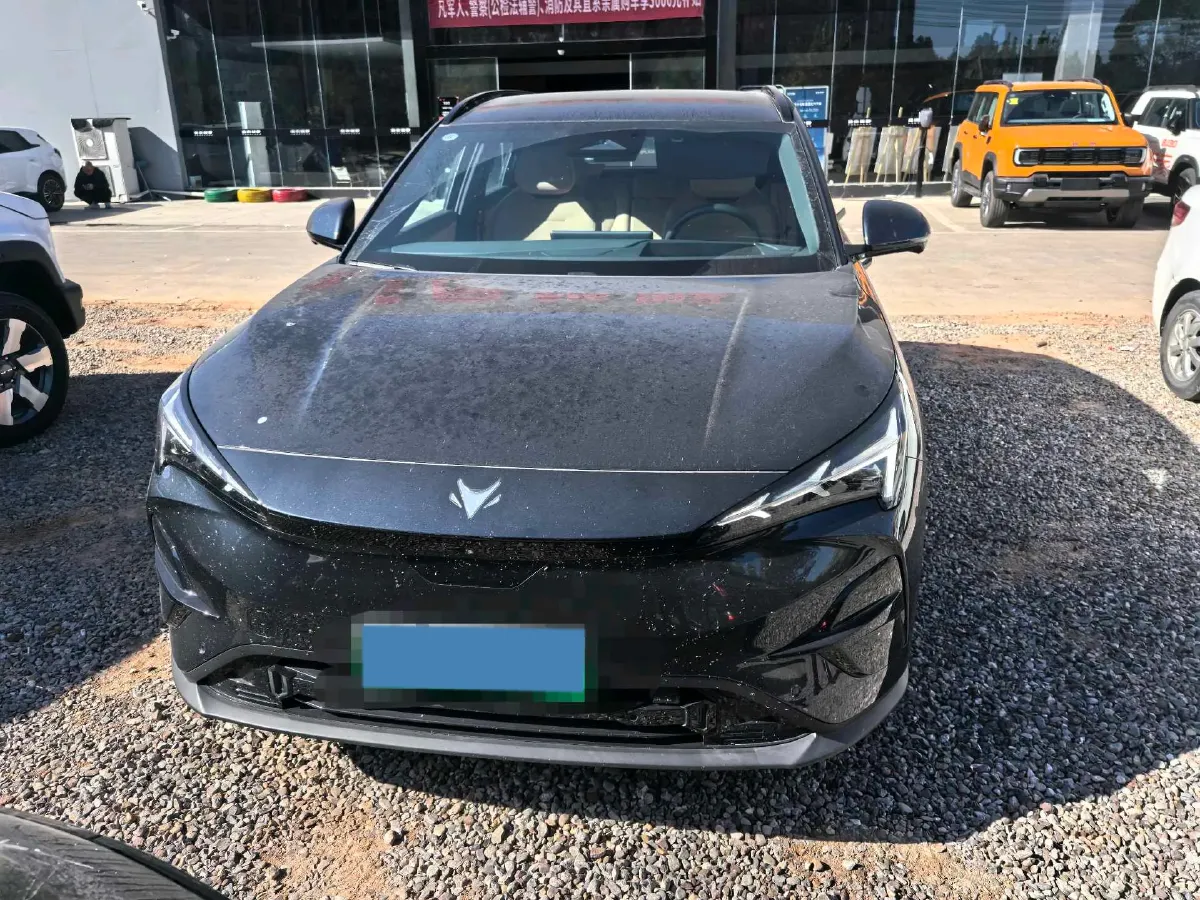 2024 ARCFOX αT5 BEV 79.2KWH,autocango,china used car exporter,china ev exporter,chinese used car exporter,chinese used ev exporter