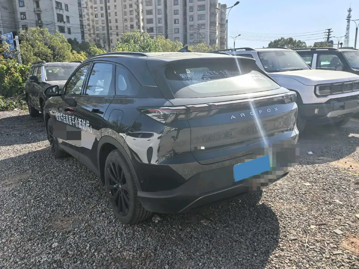 2024 ARCFOX αT5 BEV 79.2KWH,autocango,china used car exporter,china ev exporter,chinese used car exporter,chinese used ev exporter