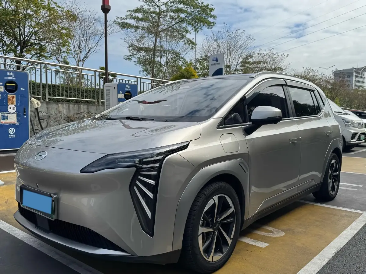 2023 Aion Y BEV 61.7KWH