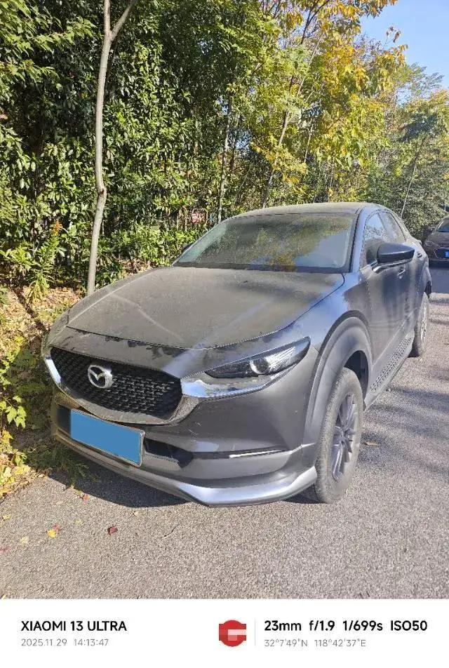 2021 MAZDA CX-30 view 1