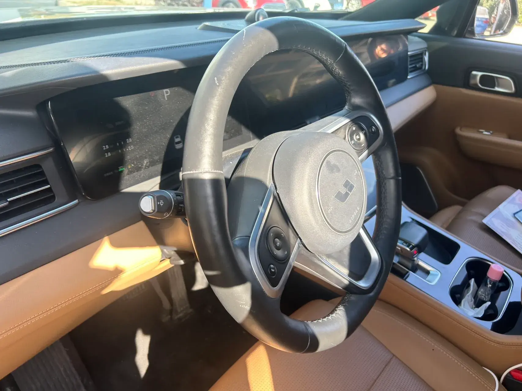 2020 LI ONE thumbnail 3