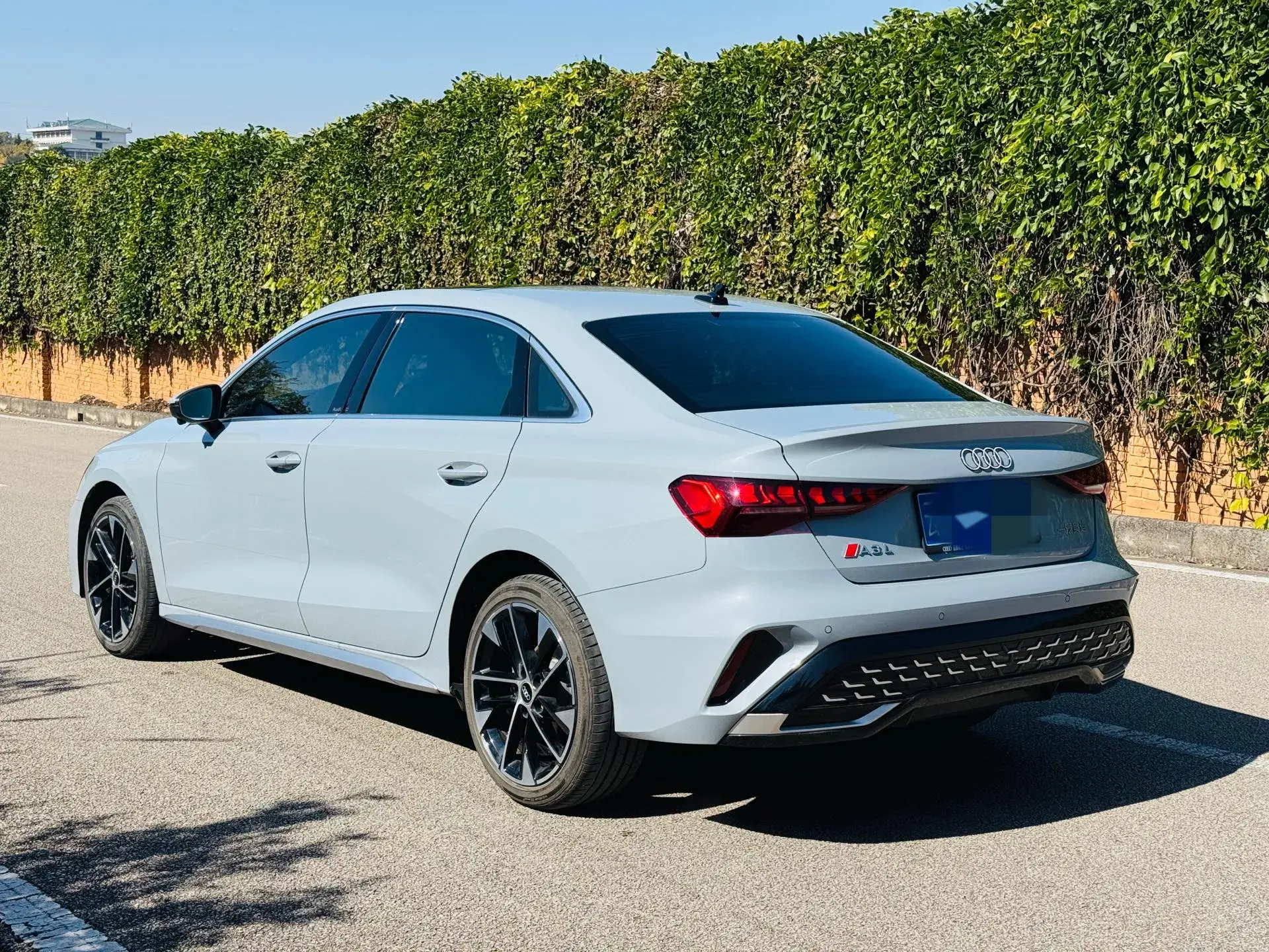 2025 AUDI A3 thumbnail 3