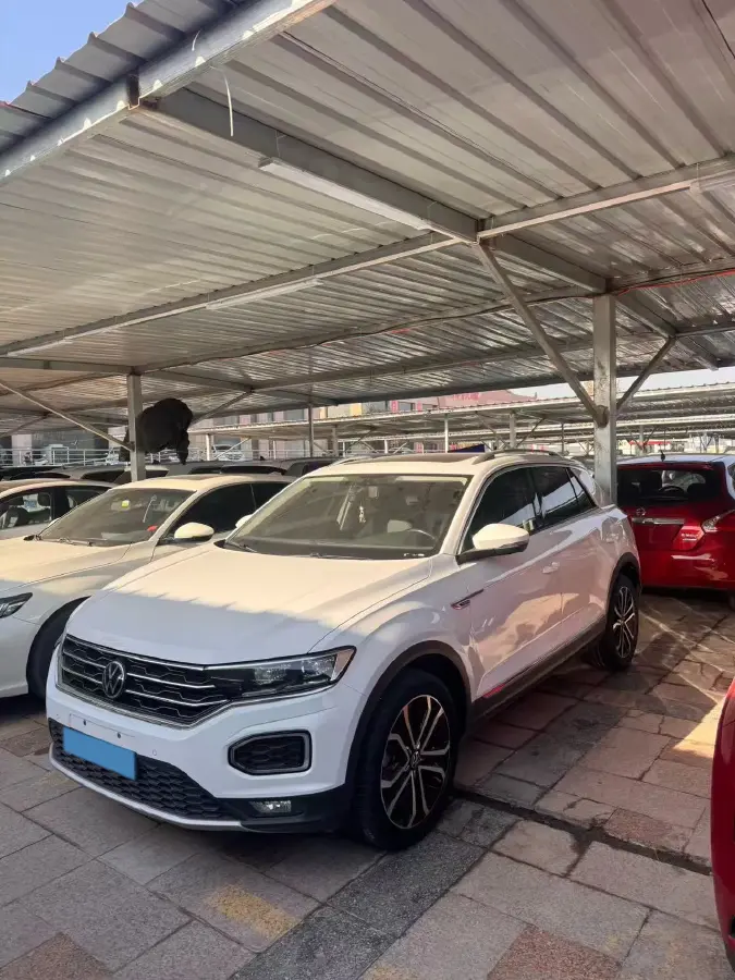 2022 Volkswagen T-Roc 1.4T 150HP L4 7DCT