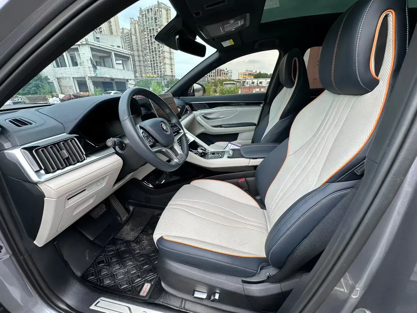 2022 BYD SONG thumbnail 4