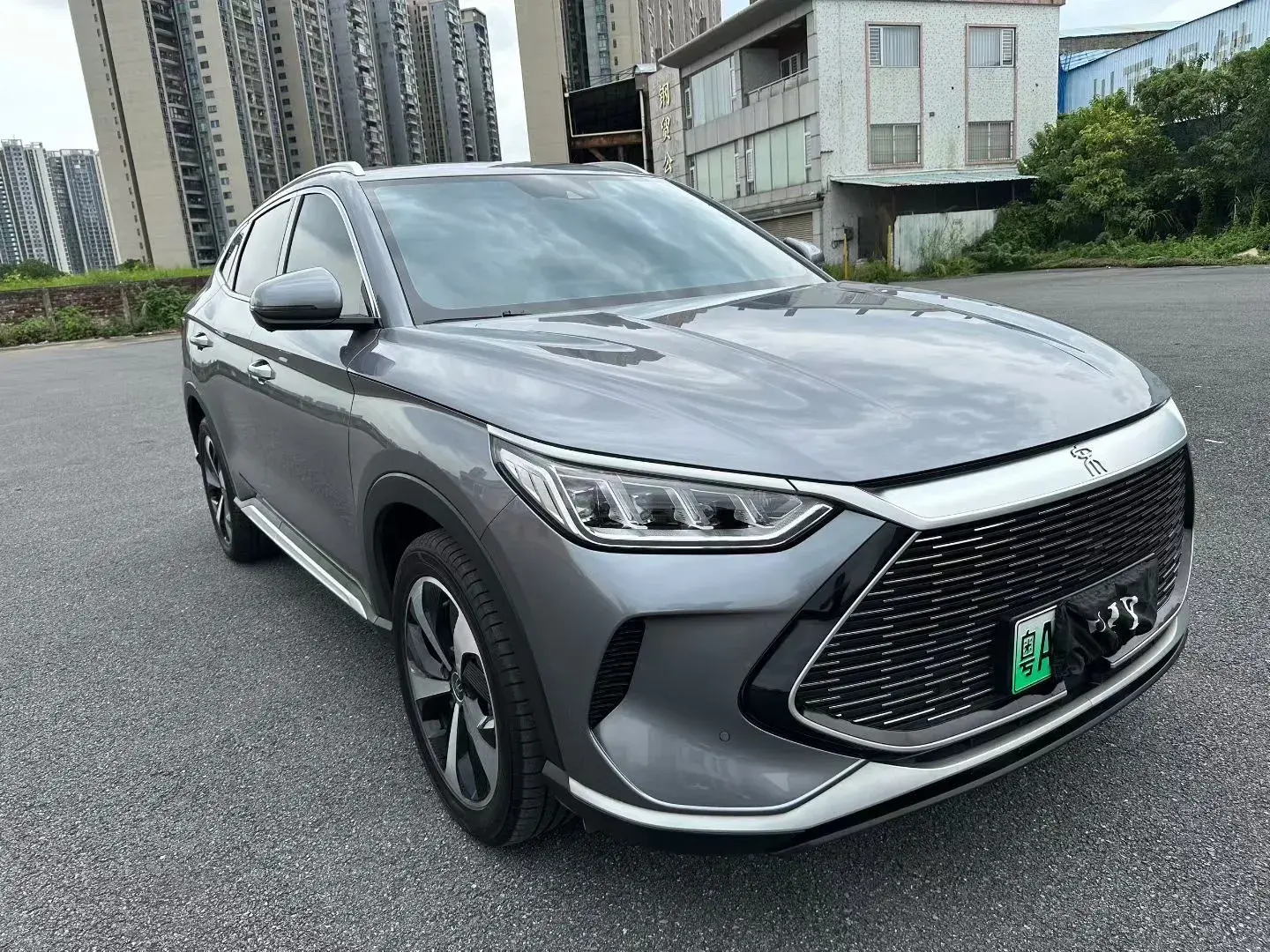 2022 BYD SONG thumbnail 2