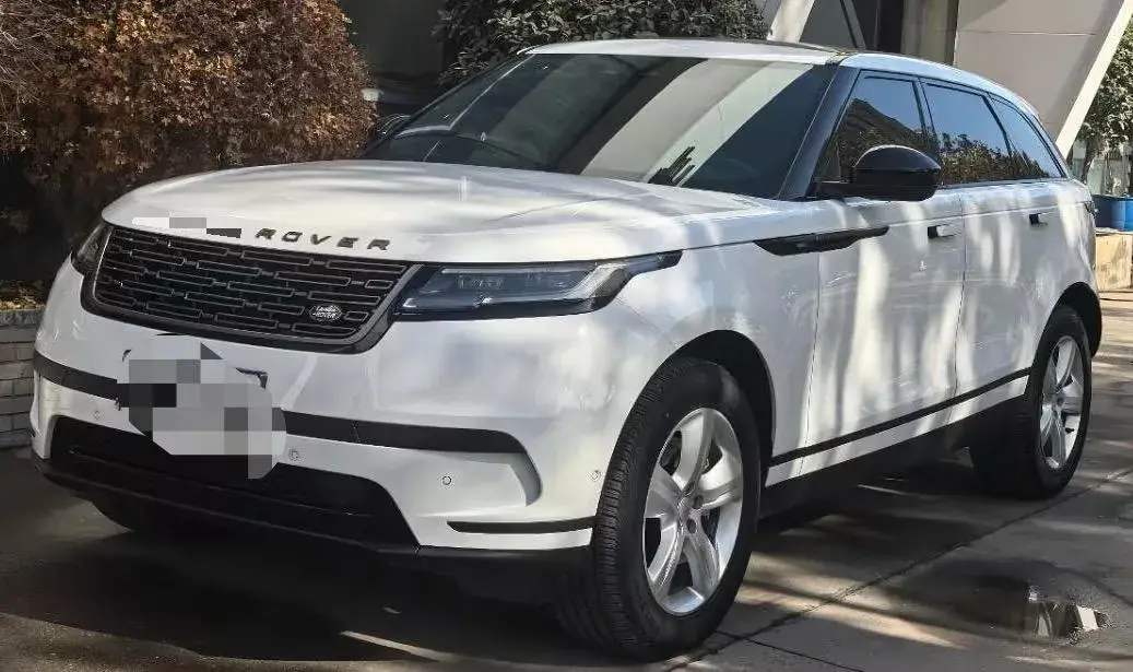 2025 Land Rover Range Rover Velar 2.0T 250HP L4 8AT