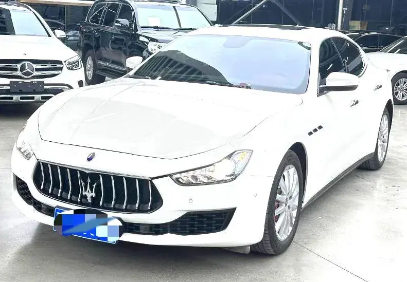 2021 Maserati Ghibli 2.0T 330HP L4 8AT