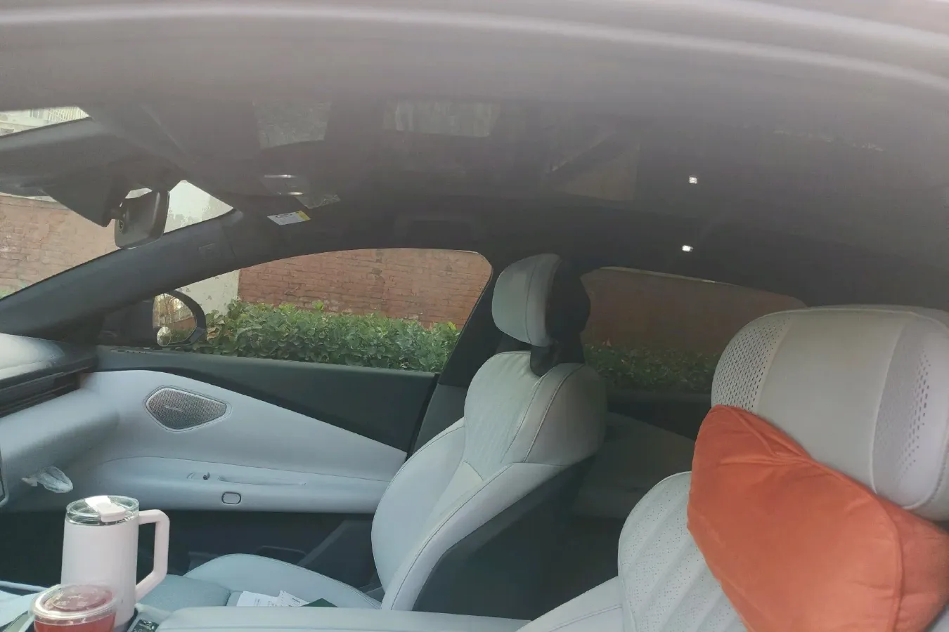 2024 LYNK&CO Z10 BEV 95KWH,autocango,china used car exporter,china ev exporter,chinese used car exporter,chinese used ev exporter