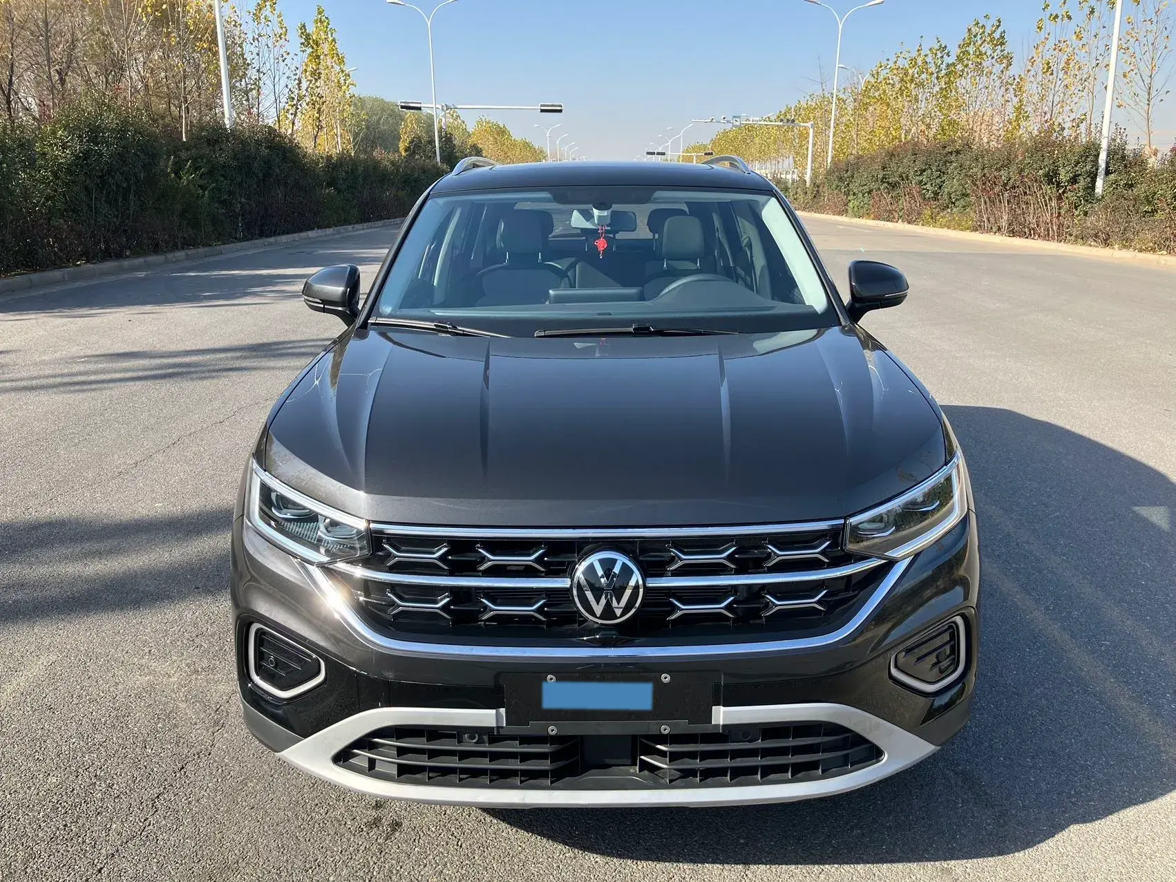 2025 VOLKSWAGEN TAYRON thumbnail 2