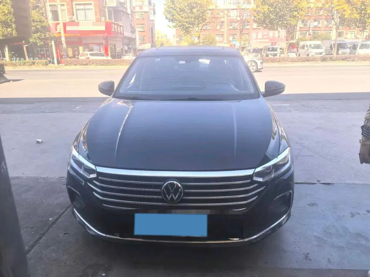 2023 VOLKSWAGEN LAVIDA thumbnail 2