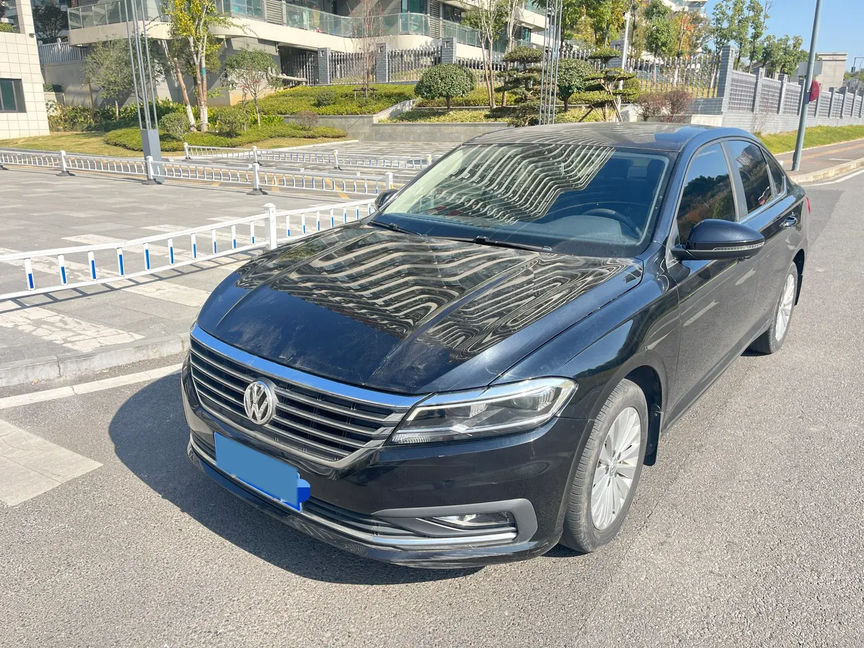 2019 VOLKSWAGEN LAVIDA view 1