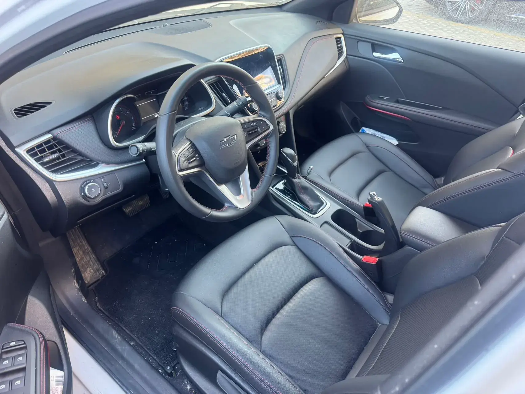 2022 CHEVROLET MONZA thumbnail 4