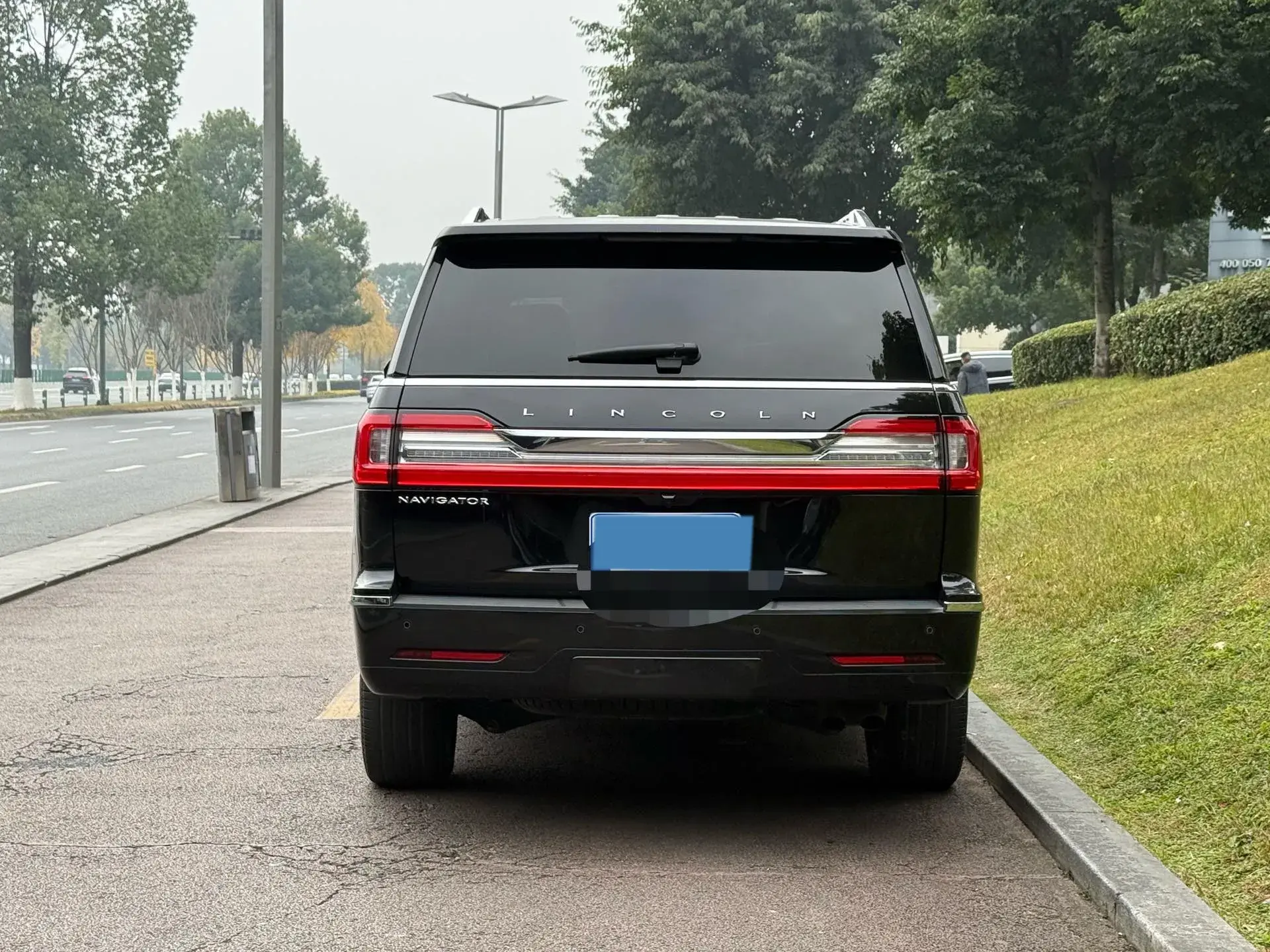 2020 LINCOLN NAVIGATOR thumbnail 3