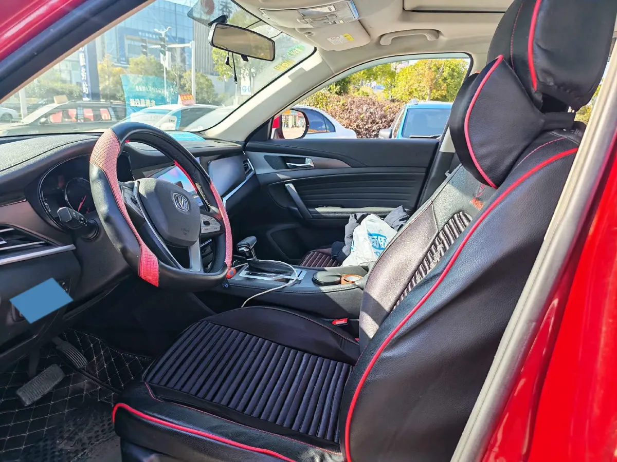 2019 ChangAn CS35 Plus 1.4T 158HP L4 7DCT,autocango,china used car exporter,china ev exporter,chinese used car exporter,chinese used ev exporter