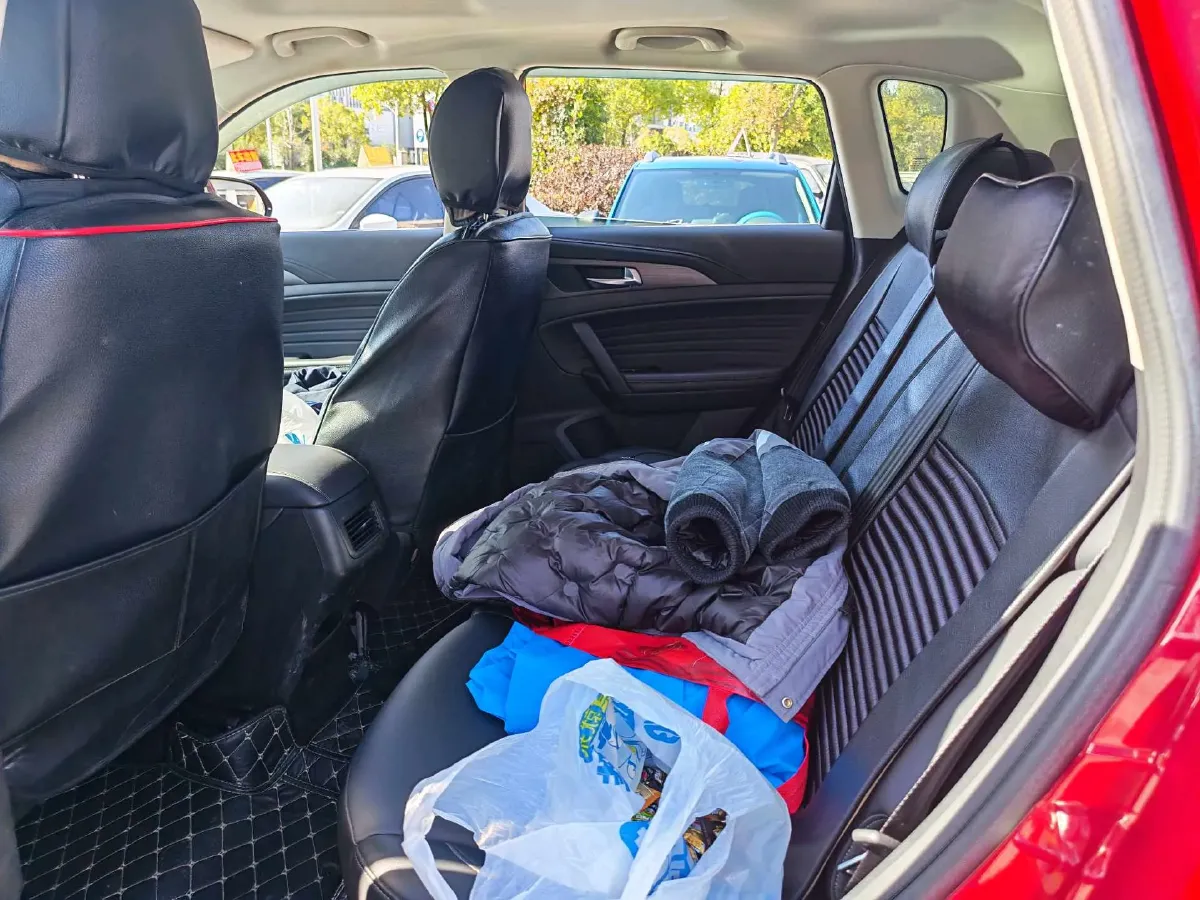 2019 ChangAn CS35 Plus 1.4T 158HP L4 7DCT,autocango,china used car exporter,china ev exporter,chinese used car exporter,chinese used ev exporter