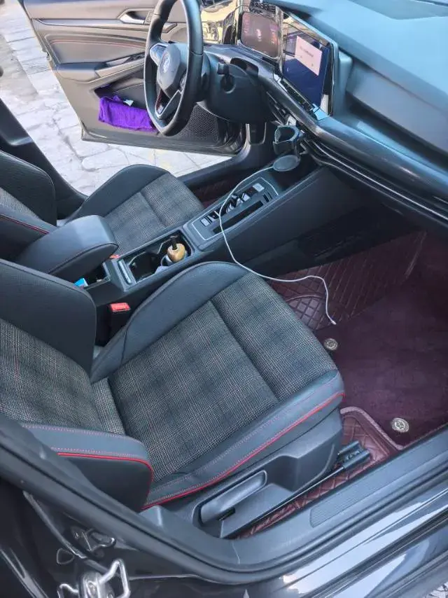 2021 VOLKSWAGEN GOLFGTI thumbnail 4