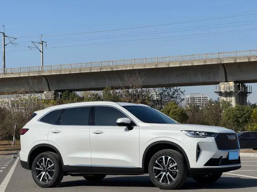 2022 HAVAL H6 thumbnail 3