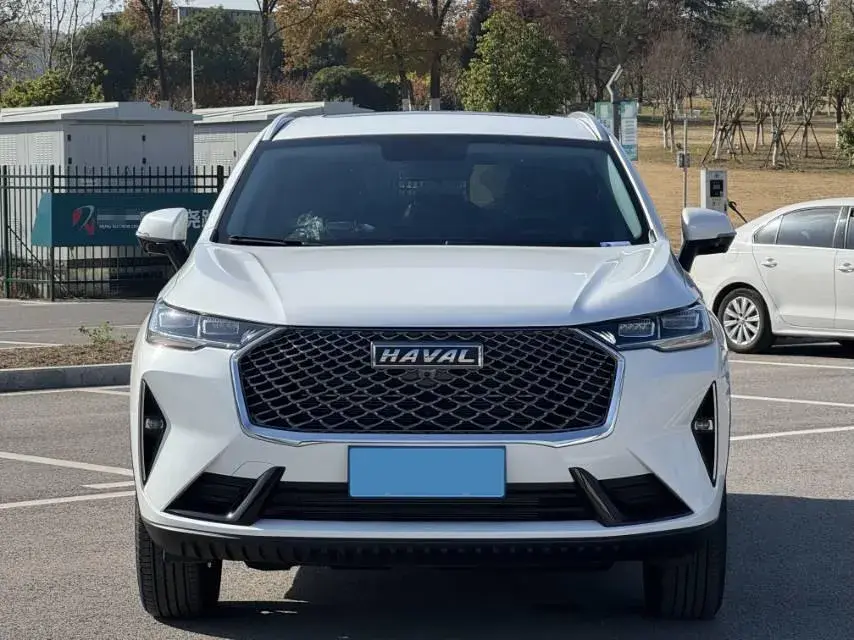 2022 HAVAL H6 thumbnail 2