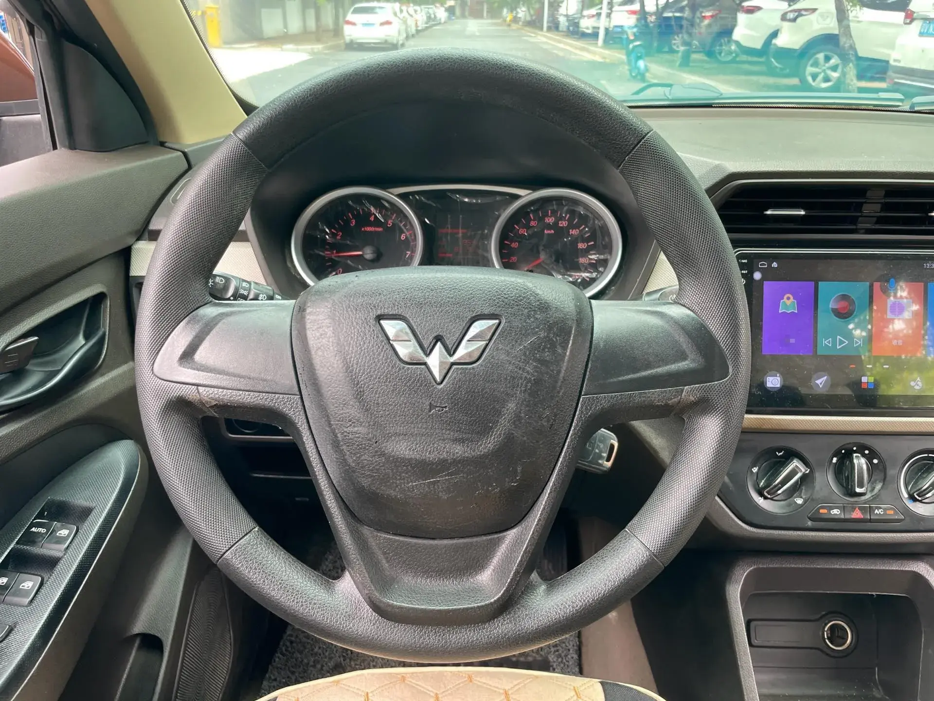 2019 WULING HONGGUANG thumbnail 4