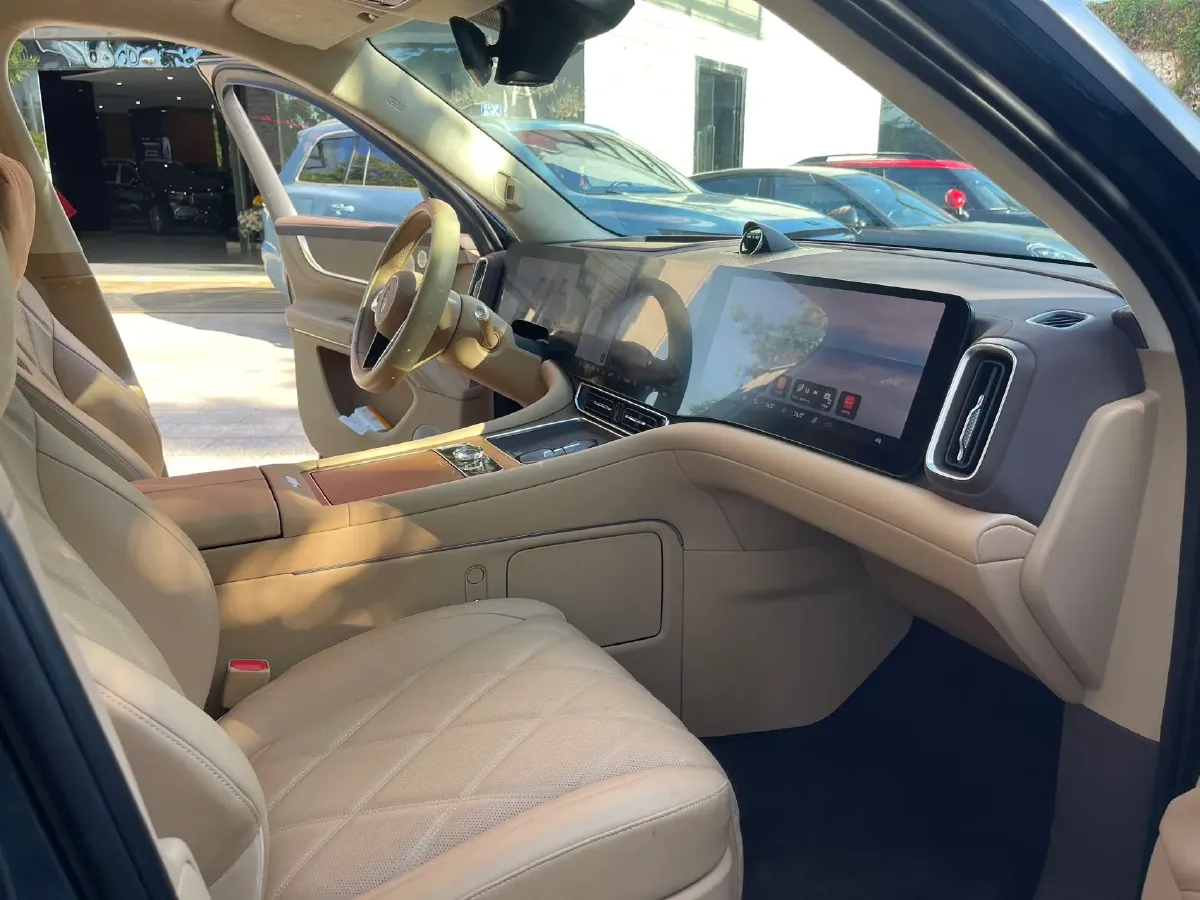 2025 HIMA AITO M9 REEV 160HP REEV 52KWH,autocango,china used car exporter,china ev exporter,chinese used car exporter,chinese used ev exporter