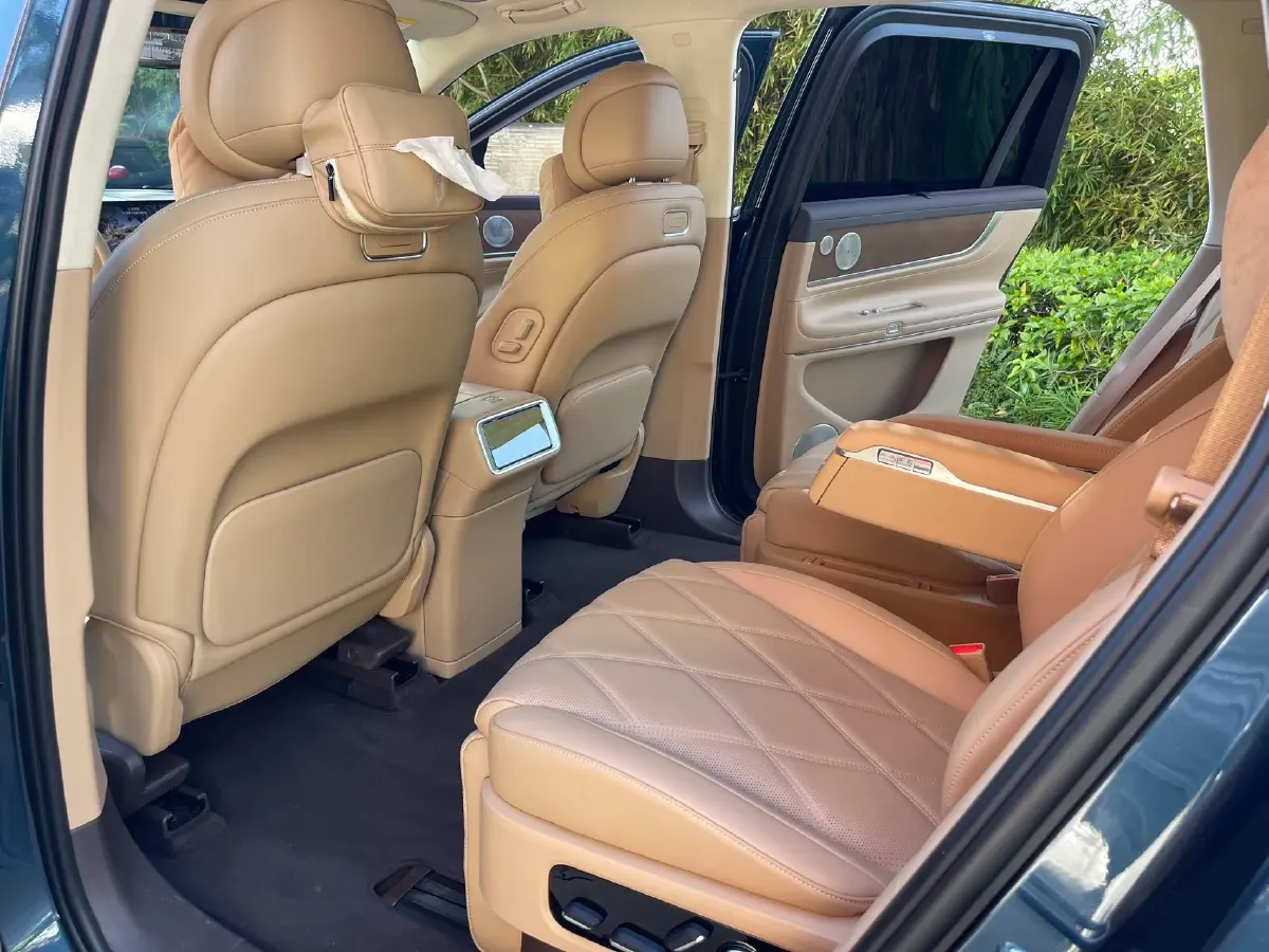 2025 HIMA AITO M9 REEV 160HP REEV 52KWH,autocango,china used car exporter,china ev exporter,chinese used car exporter,chinese used ev exporter