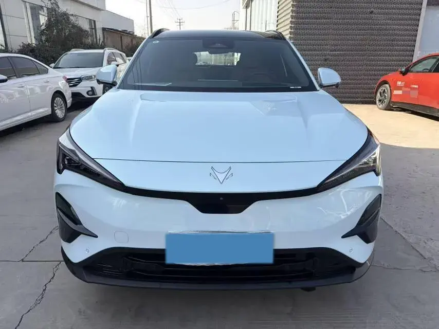 2024 ARCFOX ΑT5 thumbnail 2