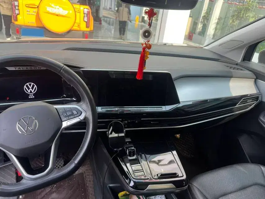 2021 VOLKSWAGEN TALAGON thumbnail 3