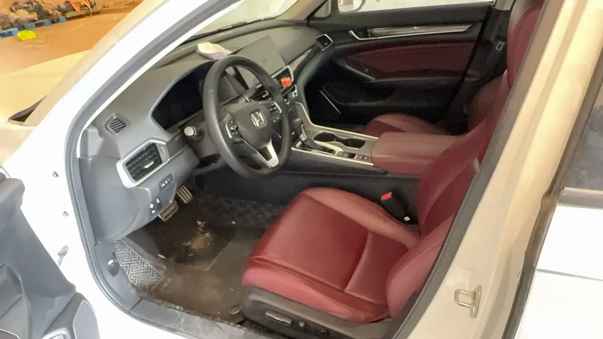 2022 HONDA ACCORD thumbnail 2