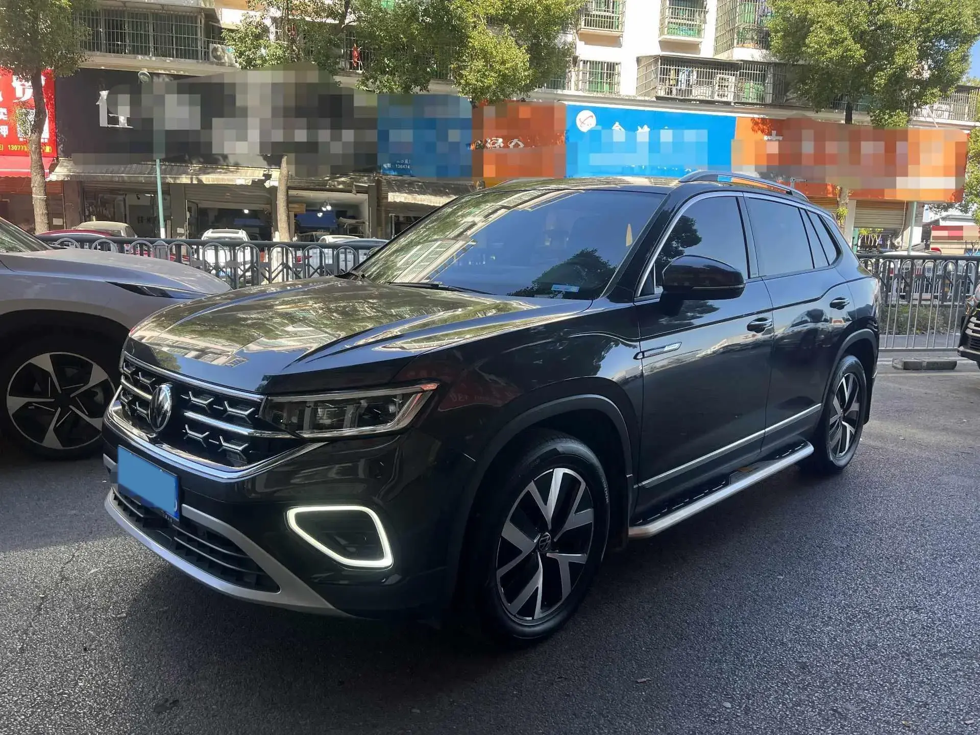 2024 VOLKSWAGEN TAYRON view 1