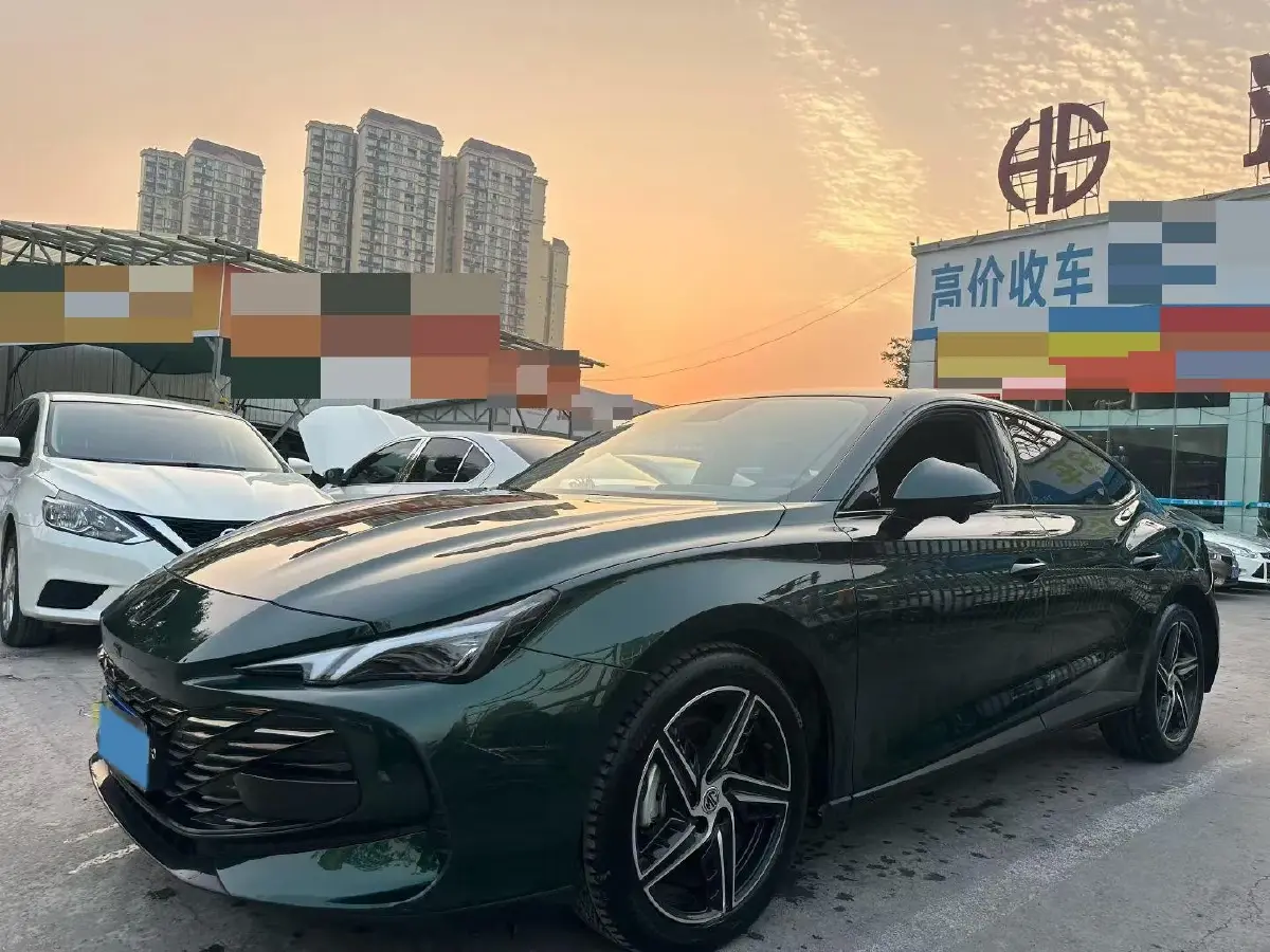 2023 MG 7 1.5T 188HP L4 7DCT