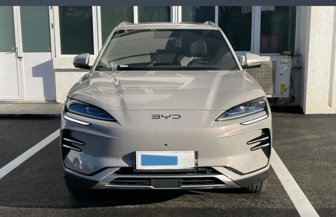 2024 BYD SONG thumbnail 2