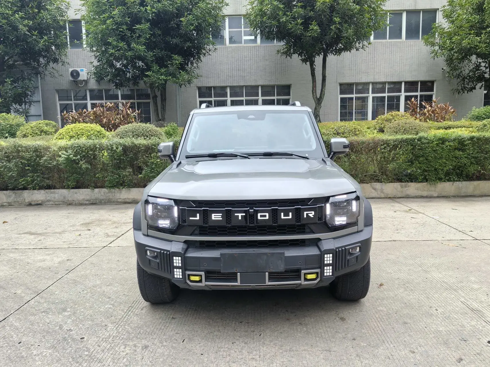 2023 JETOUR TRAVELLER thumbnail 2