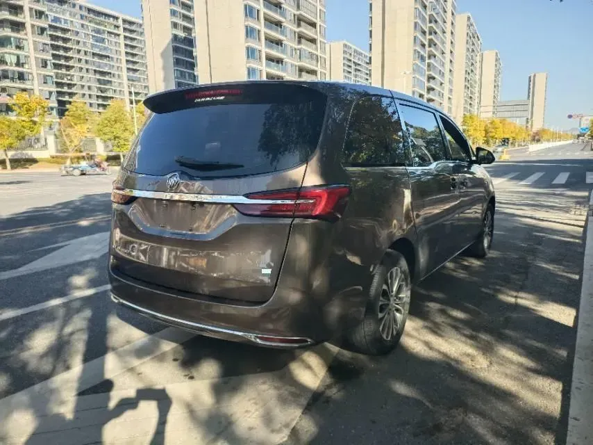 2021 Buick GL8 2.0T 237HP L4 9AT,autocango,china used car exporter,china ev exporter,chinese used car exporter,chinese used ev exporter