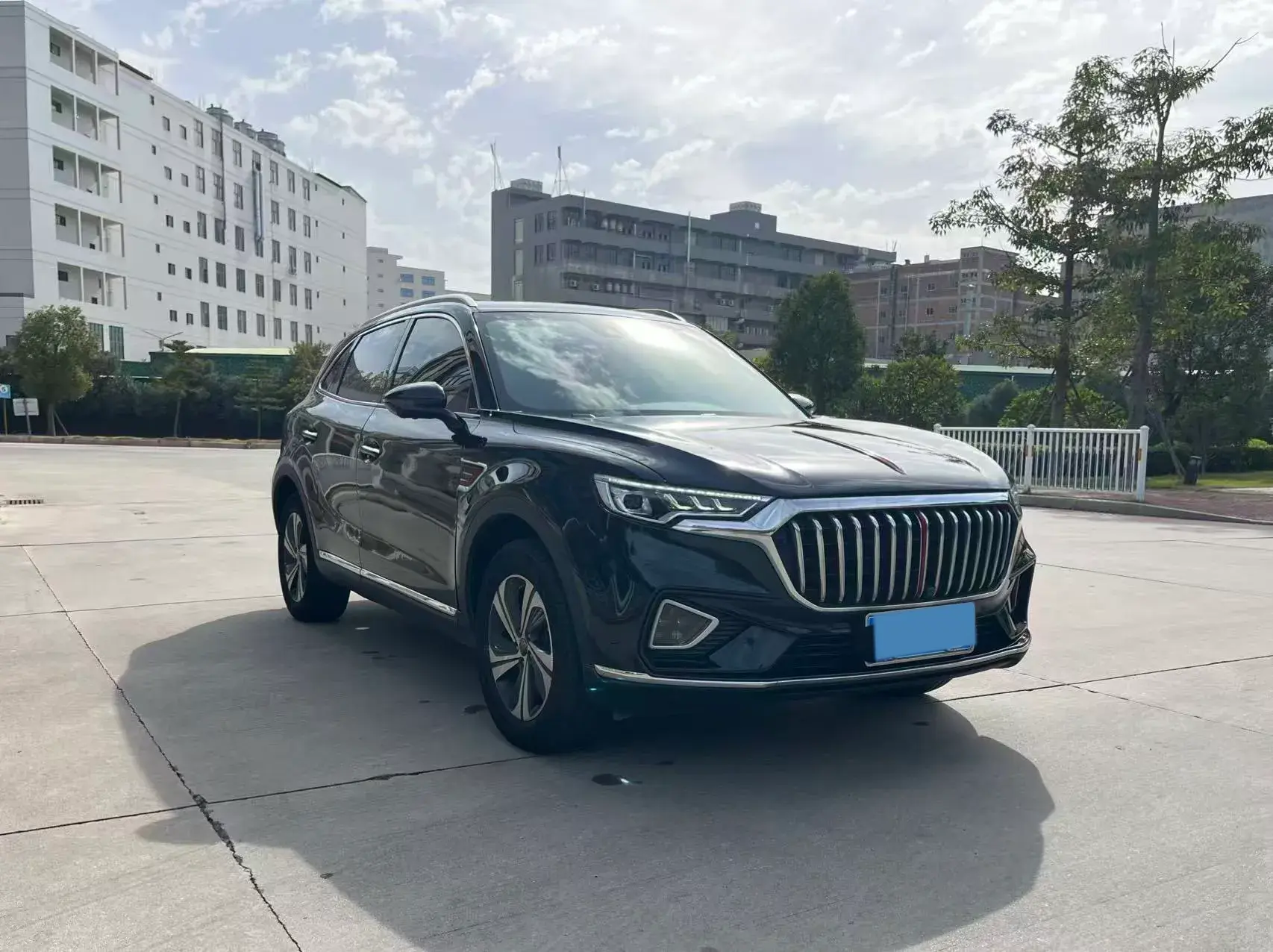 2019 HONGQI HS5 thumbnail 3