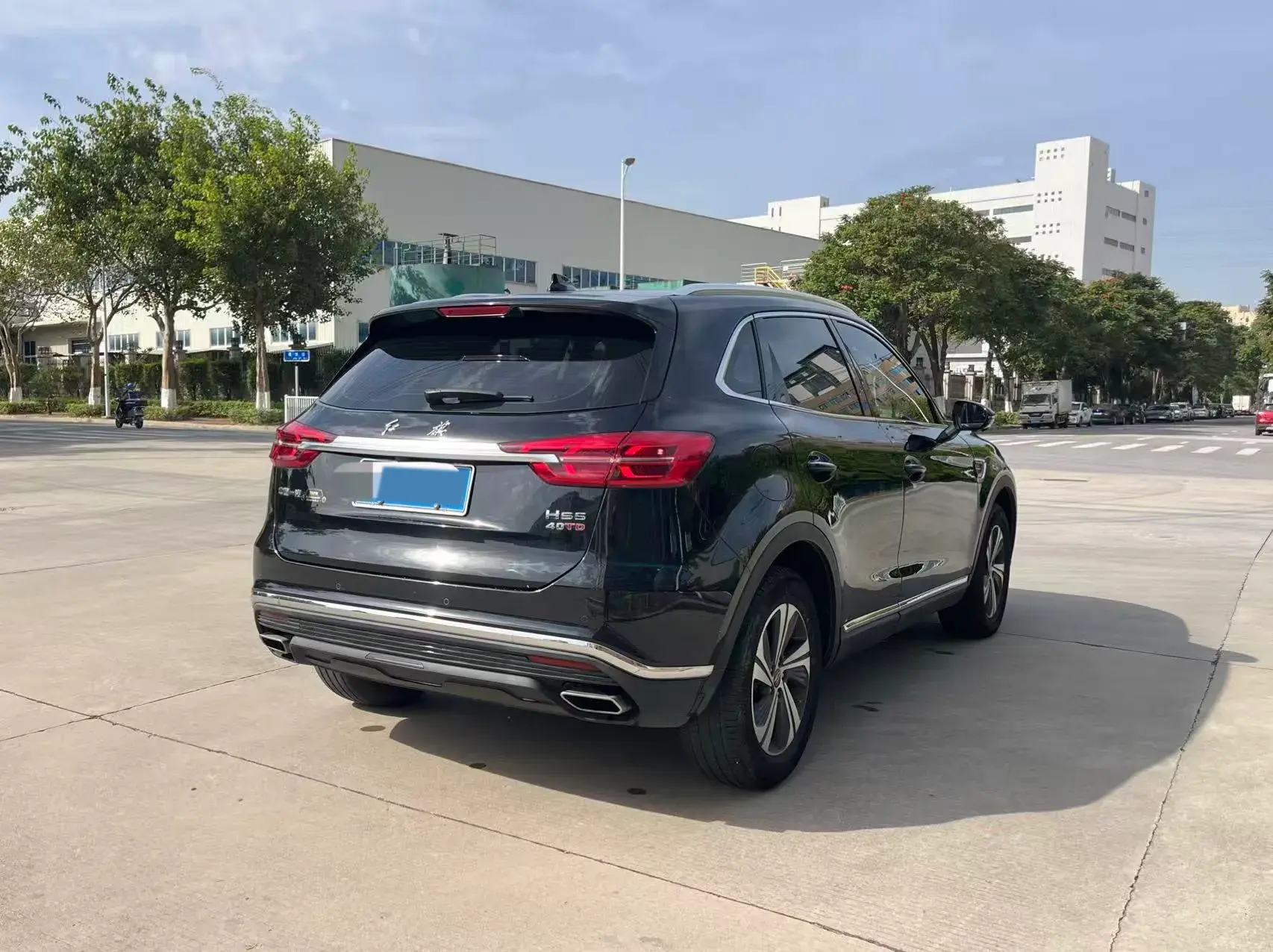 2019 HONGQI HS5 thumbnail 4