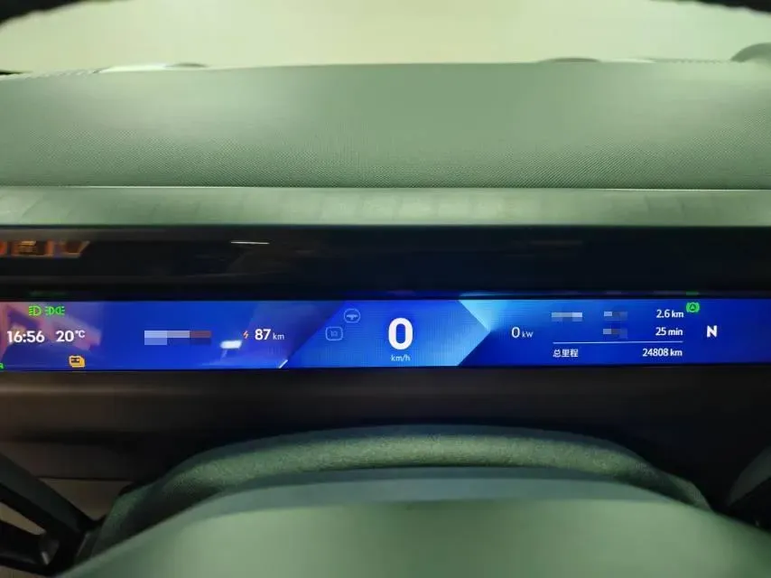 2025 LYNK&CO Z10 BEV 95KWH,autocango,china used car exporter,china ev exporter,chinese used car exporter,chinese used ev exporter