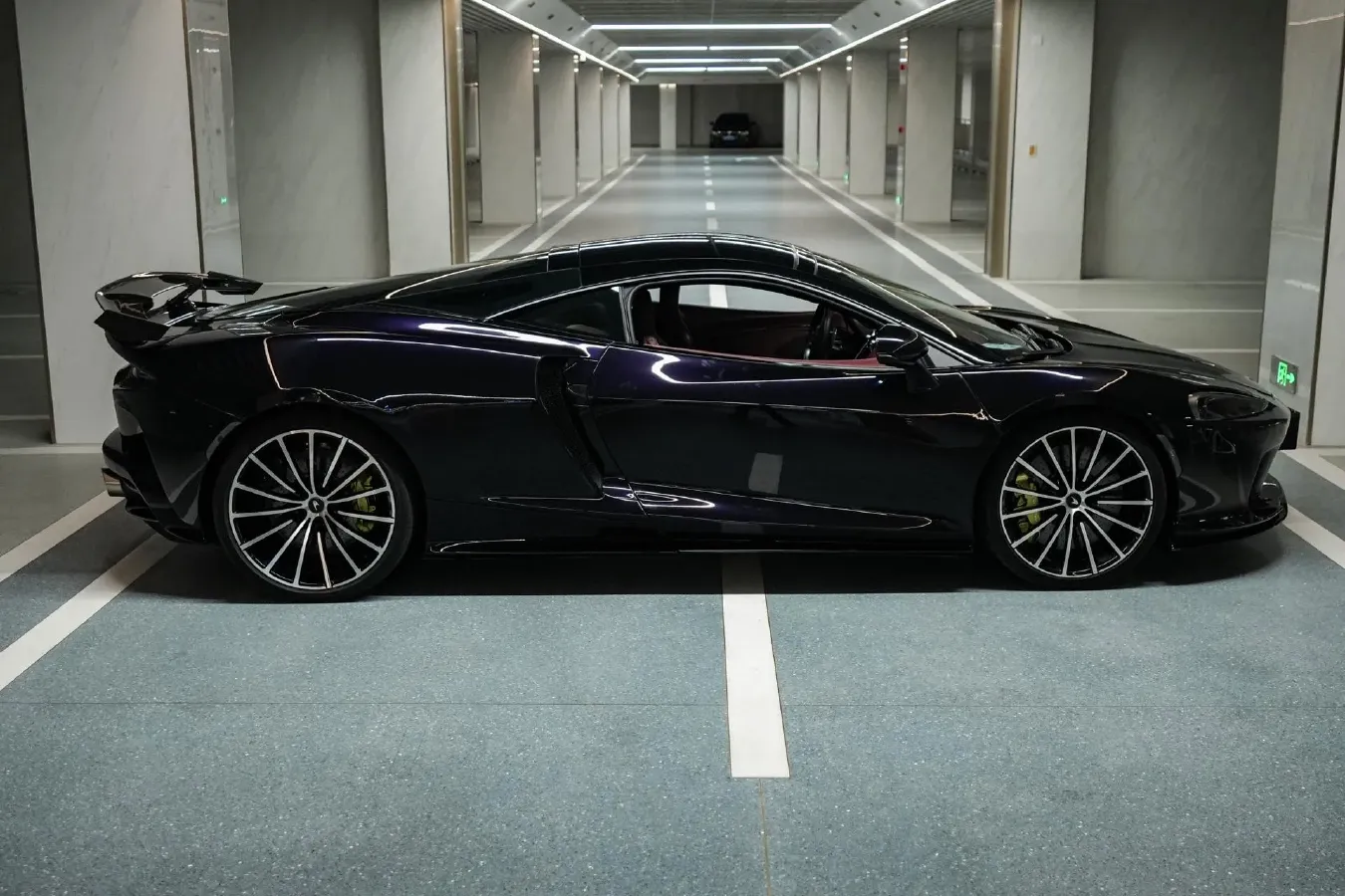 2022 McLaren GT 4.0T 620HP V8 7DCT,autocango,china used car exporter,china ev exporter,chinese used car exporter,chinese used ev exporter