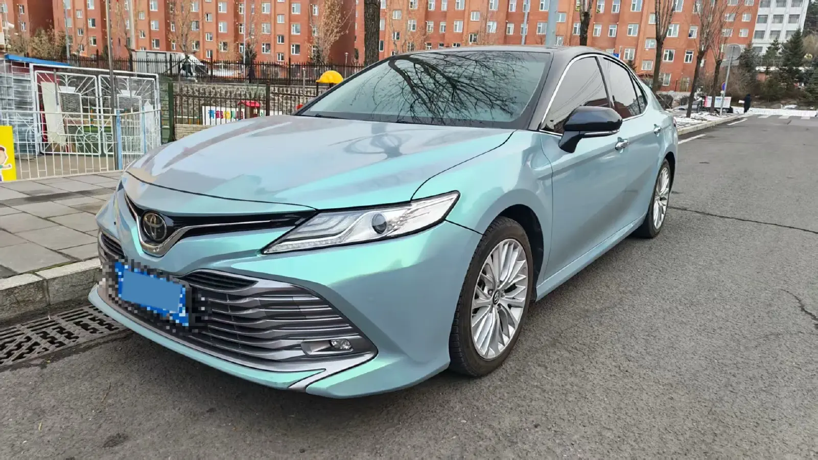 2019 Toyota Camry 2.5L 209HP L4 8AT