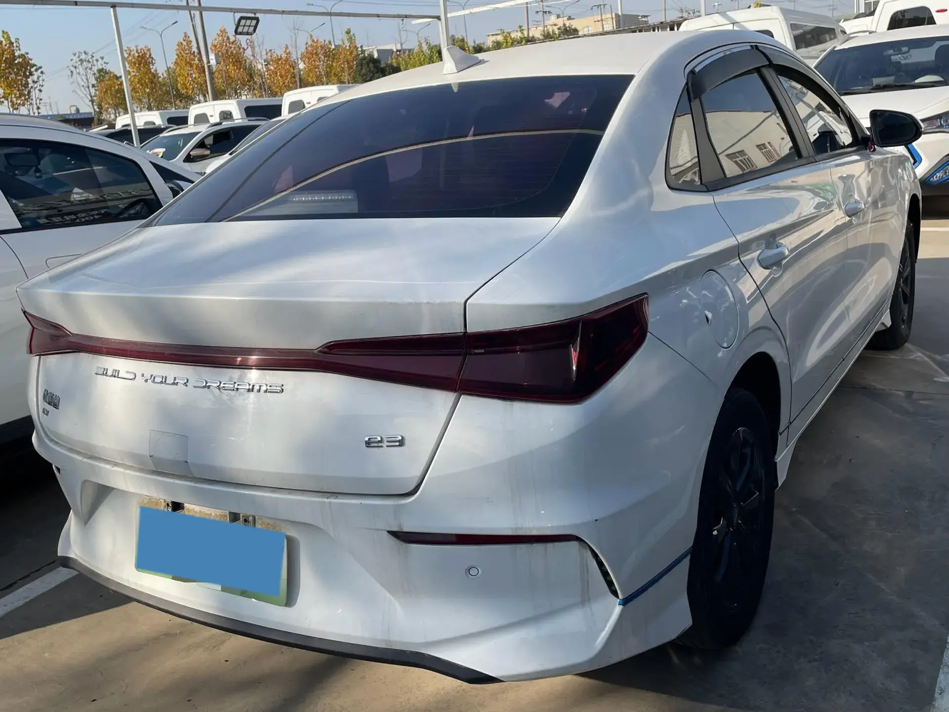 2021 BYD E3 thumbnail 4