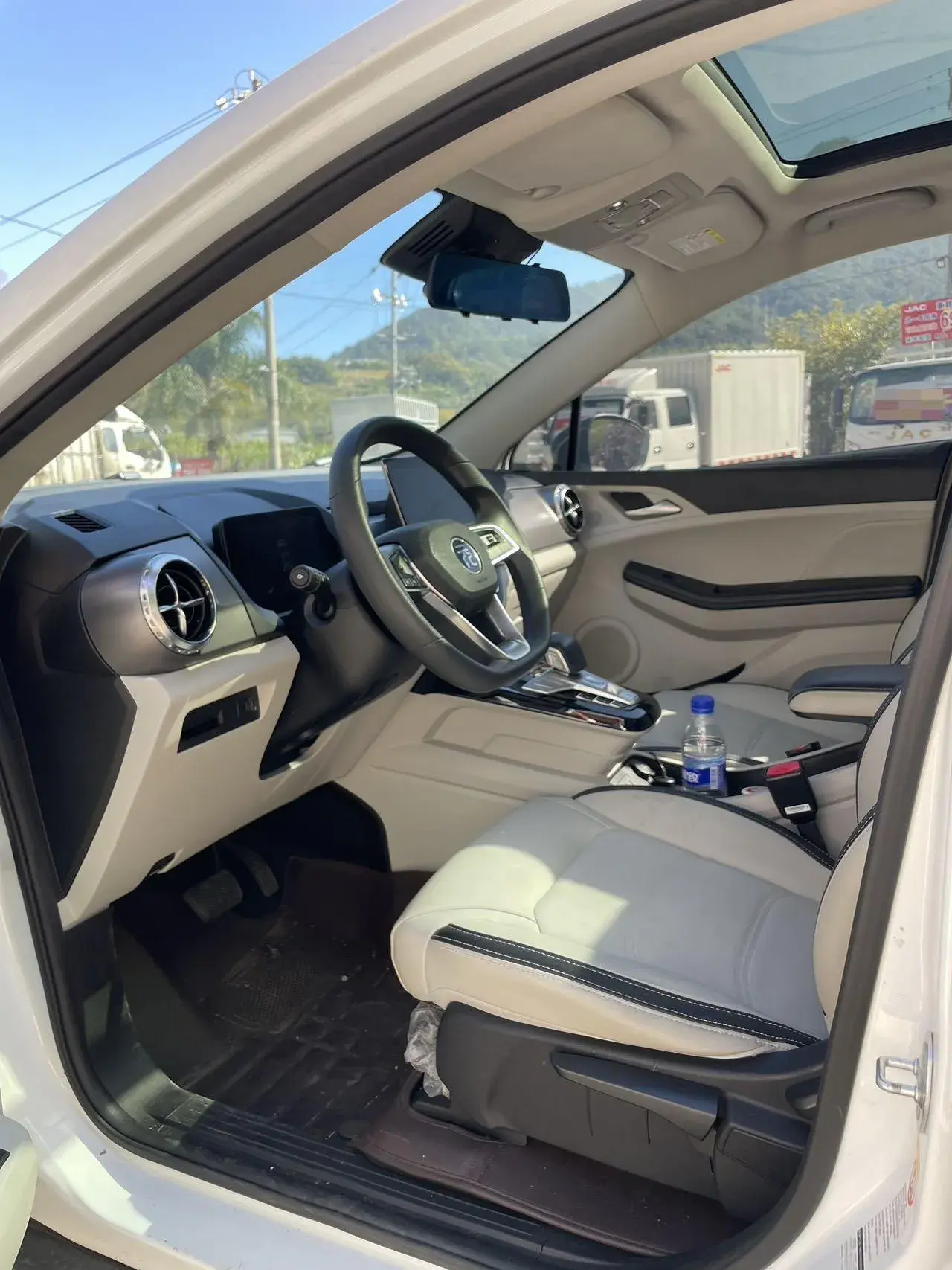 2021 BYD YUAN thumbnail 4