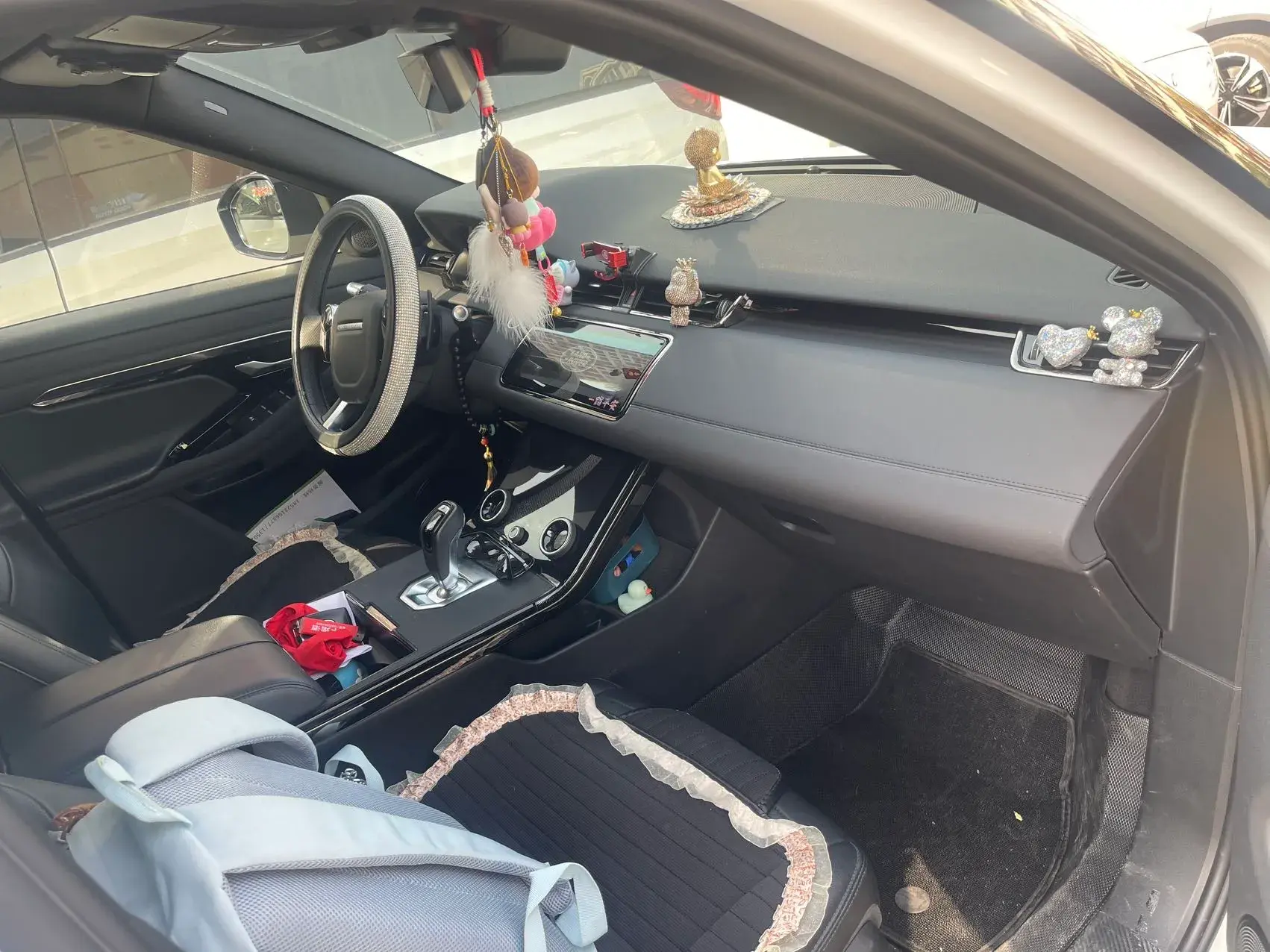 2020 LAND ROVER thumbnail 4