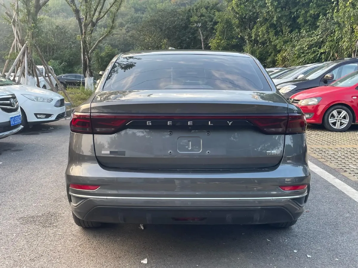 2022 Geely Emgrand L 1.4T 141HP L4 CVT,autocango,china used car exporter,china ev exporter,chinese used car exporter,chinese used ev exporter