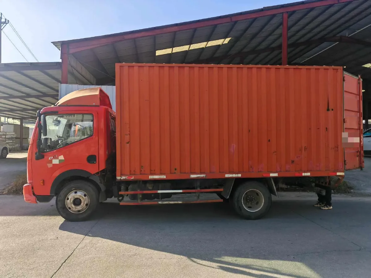 2014 Soueast Delica 2.0L 122HP L4 5MT,autocango,china used car exporter,china ev exporter,chinese used car exporter,chinese used ev exporter