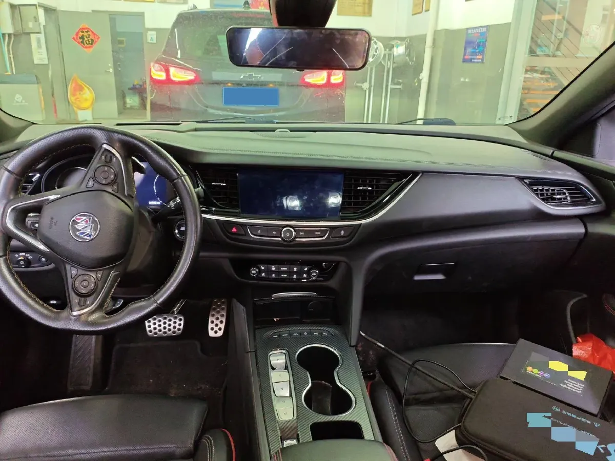 2021 Buick Regal 2.0T 237HP L4 9AT,autocango,china used car exporter,china ev exporter,chinese used car exporter,chinese used ev exporter